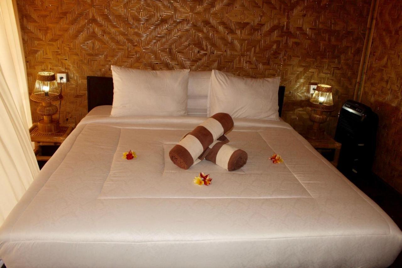 pondok bamboo villa Batununggul Kültér fotó